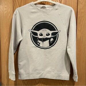 Women's Baby Yoda Raglan Sweatshirt